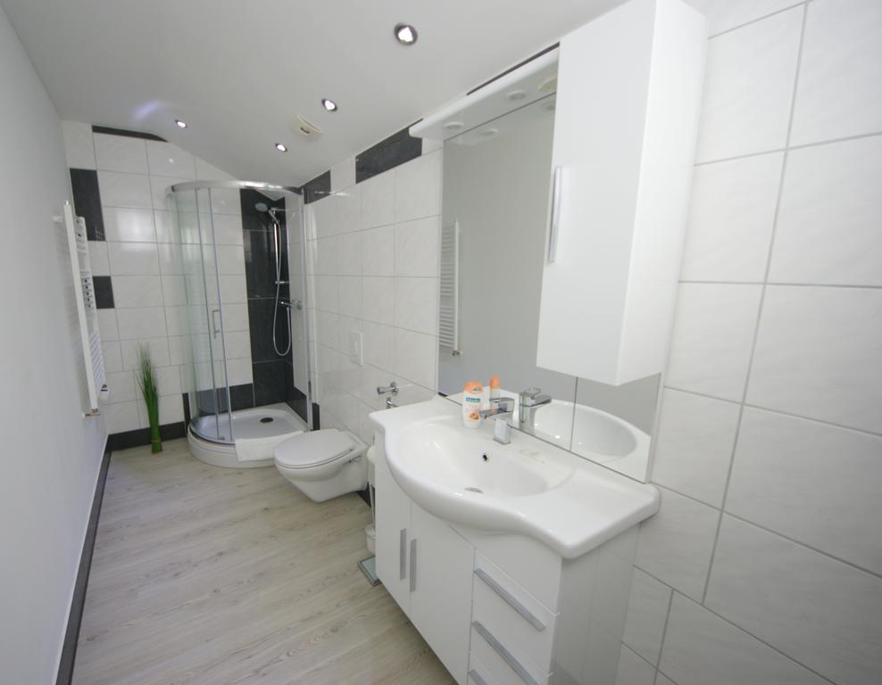 Hotel Am Rosenplatz,24 Stunden Check In, Kostenfreie Parkplaetze Brechtorf Номер фото